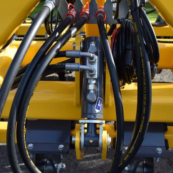 Loosener leg soil penetration detail