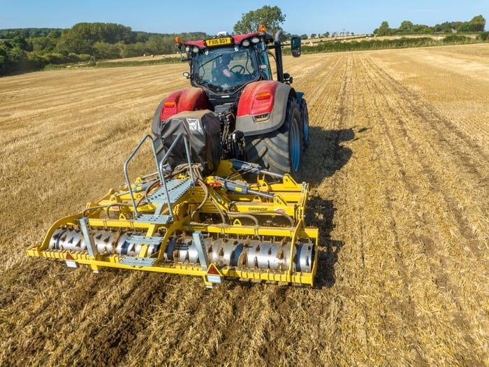 4m LDL working in field