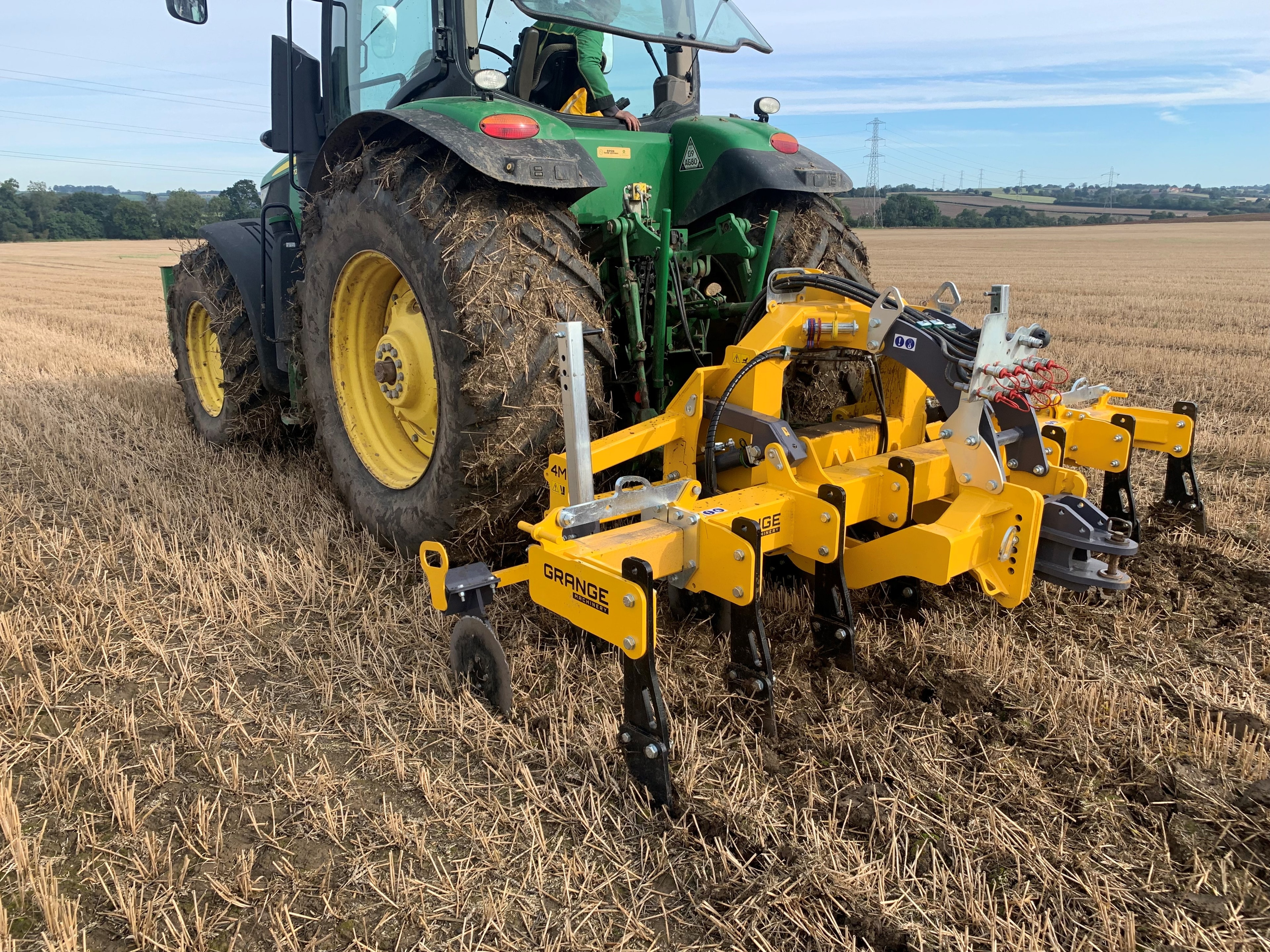 Low disturbance tine leg soil penetration subsoil cultivation